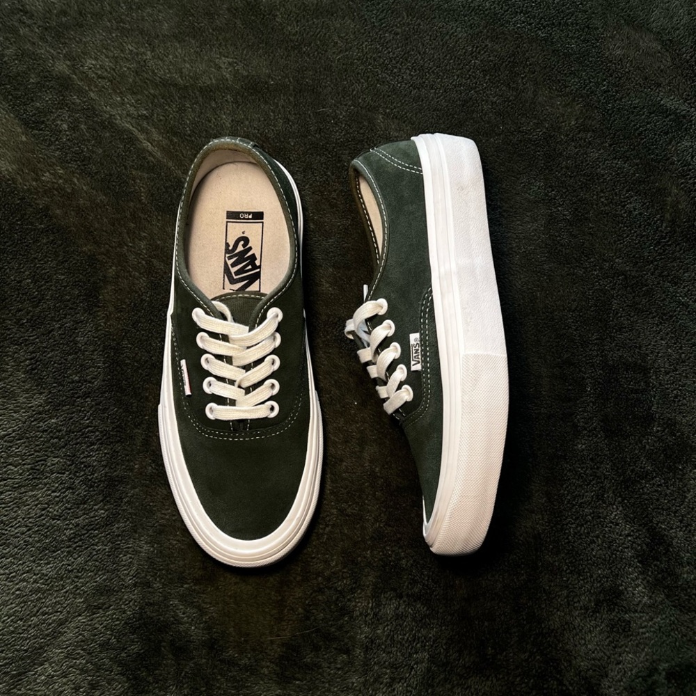 Vans Authentic Pro Green Suede
